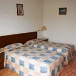 M. Moniatis 3*