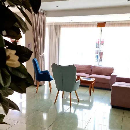 M. Moniatis 3* Limassol