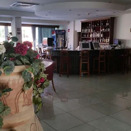 M. Moniatis Hotel 3*