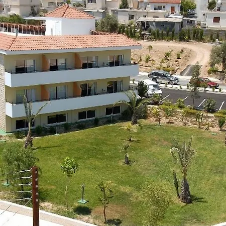 M. Moniatis Hotel 3*