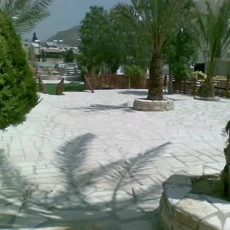 M. Moniatis Hotel Limisso