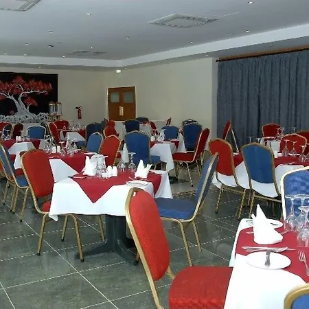 M. Moniatis 호텔 3*