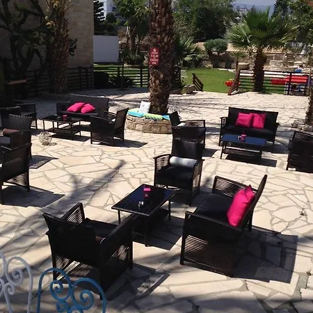 M. Moniatis 3* Limassol