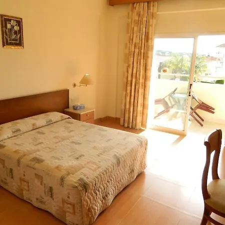 M. Moniatis Hotel 3*