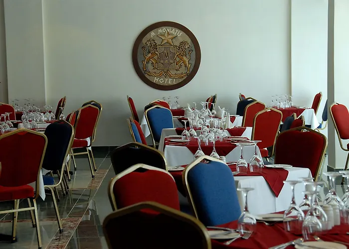 M. Moniatis 3* Lemesos